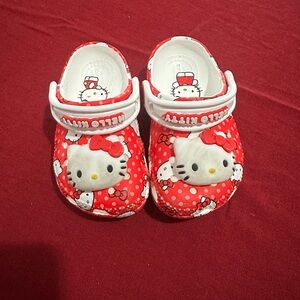 Hello Kitty Crocs Little Kids 6